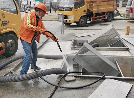 常平镇隔油池清理